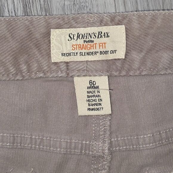 Retro Vibes Meet Cozy Comfort! St. John's Bay Corduroy Pants Size 6 Petite - Picture 4 of 7